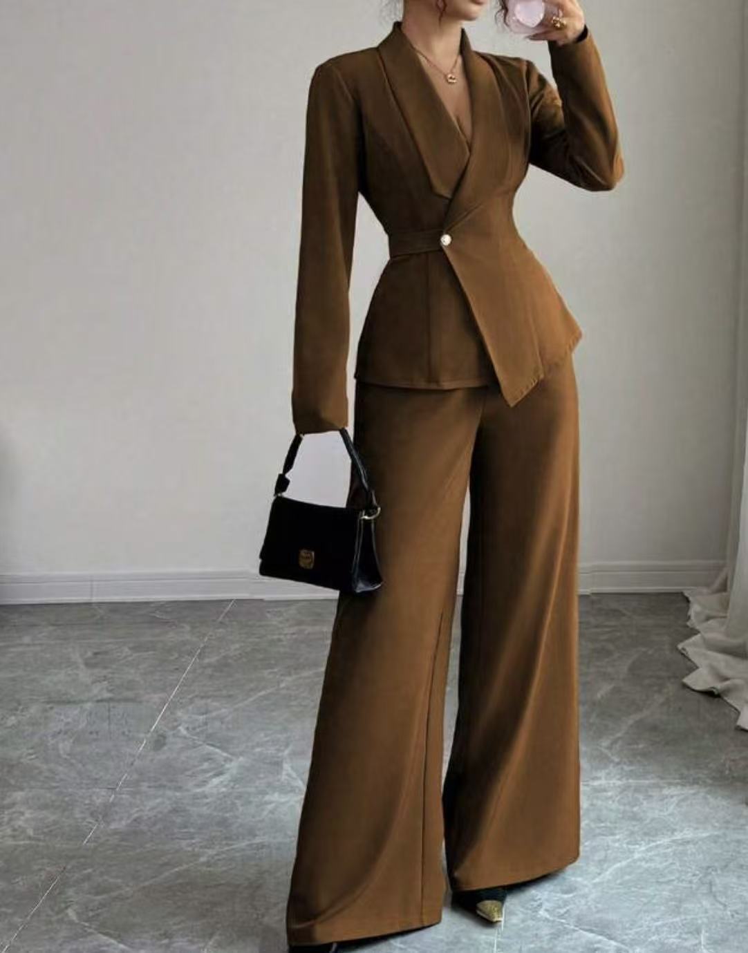 Solid-color Long-sleeve Straight-leg Pants Set For Women - Image 10