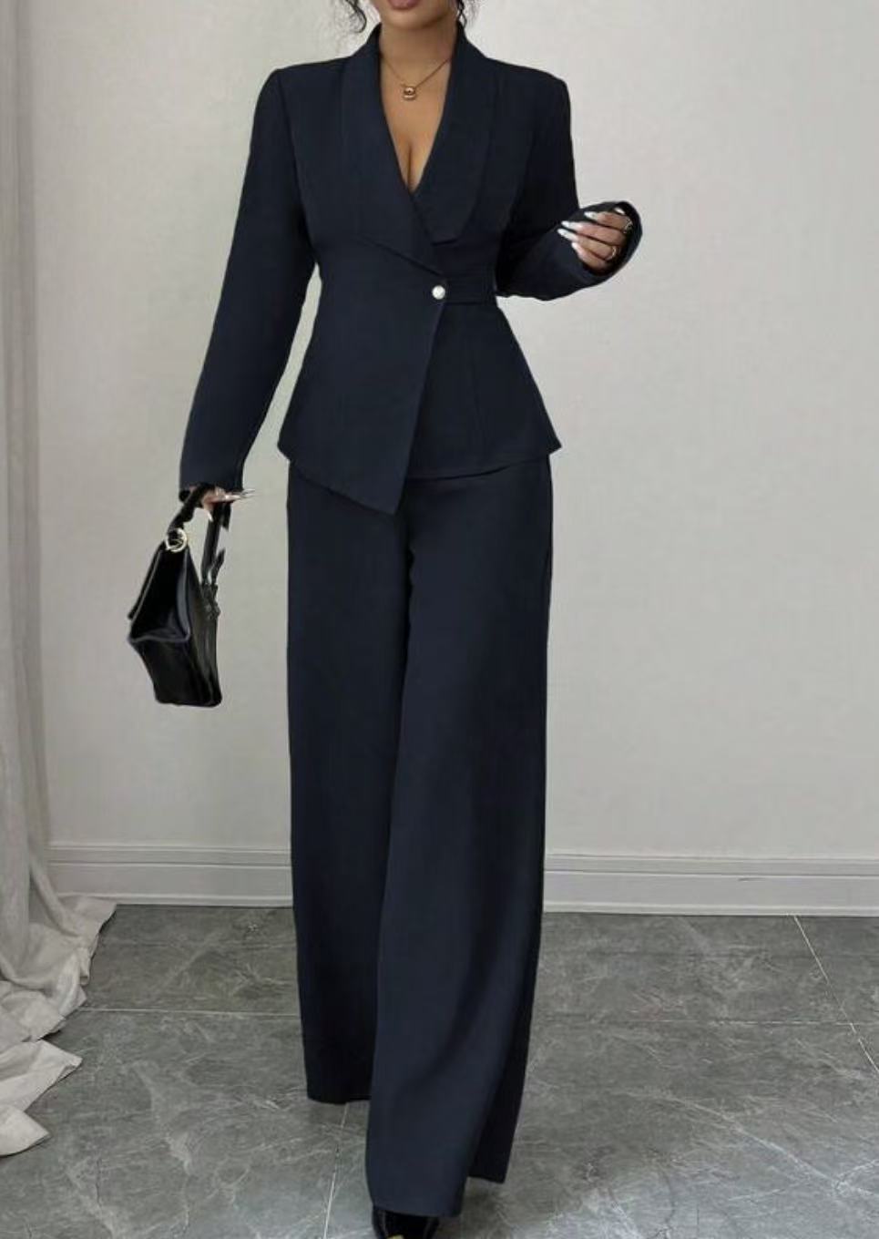 Solid-color Long-sleeve Straight-leg Pants Set For Women - Image 3