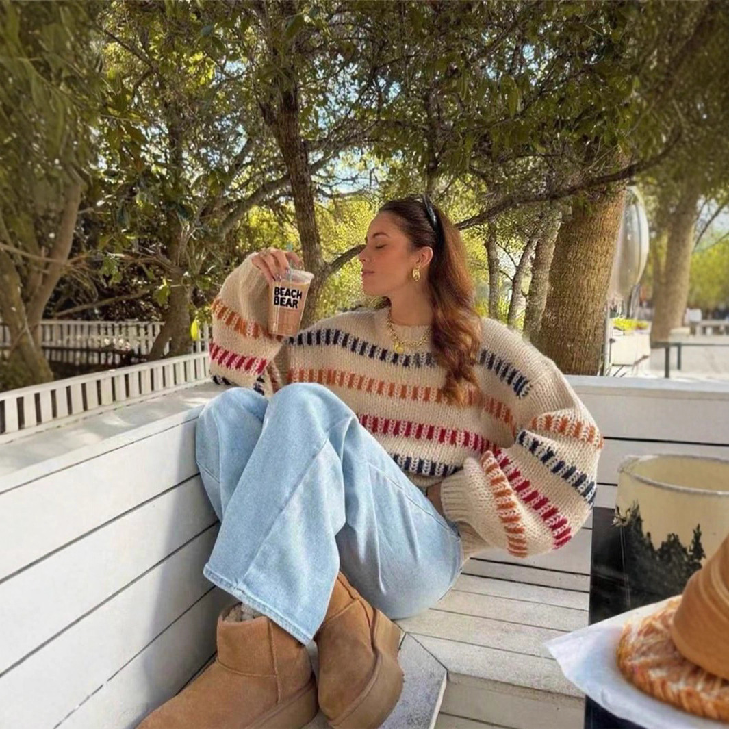 Casual Fashionable Retro Loose-fit Sweater With Batwing Sleeves - Image 9