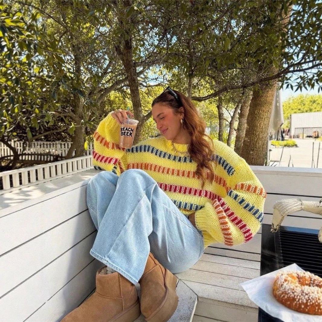 Casual Fashionable Retro Loose-fit Sweater With Batwing Sleeves - Image 8